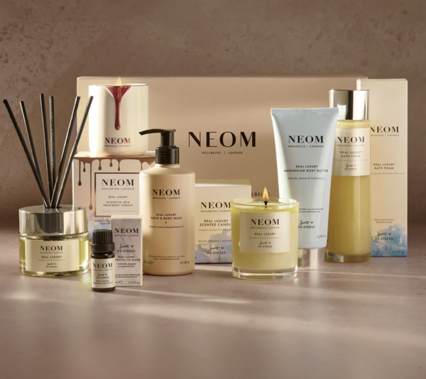 NEOM: The Moments of Real Luxury Box